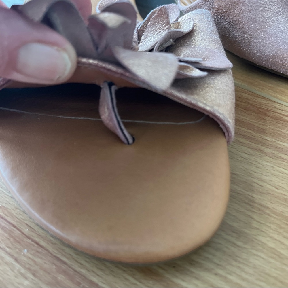 Paul Green Metallic Pink Flower Slide Sandals thongs - Picture 7 of 7